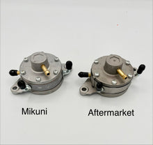 Load image into Gallery viewer, Aftermarket Mikuni Style DF52 Dual Outlet Fuel Pump