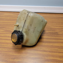 Load image into Gallery viewer, Kawasaki Invader/Intruder Oil Tank w/ fittings and cap USED